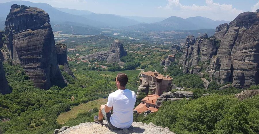 From Thessaloniki: Train Trip to Meteora & Monastery Tour - Joining the minibus in Kalambaka