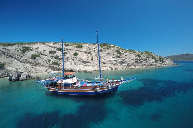 Full Day 3-Island Boat Cruise from Port of Kos - The Boat, Seating, Music, and Crowd