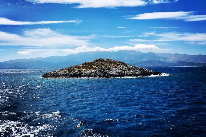 Full Day Boat Cruise to 3 Islands with optional pickup - Lunch is useful, not the main event