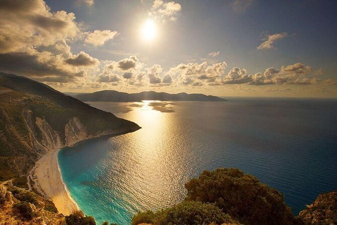 Full-Day Fiskardo Island Guided Tour [From Kefalonia] - Myrtos Beach: a 15-minute view worth the stop