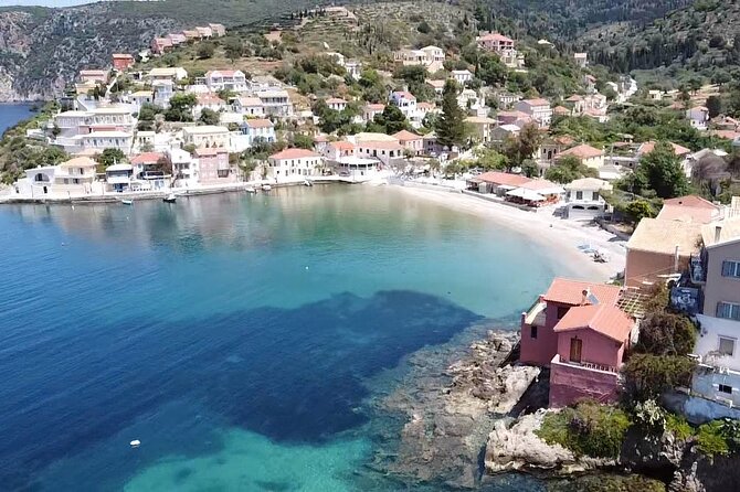 Full-Day Private Tour in Kefalonia - Drogarati Cave, cool air and rough stone