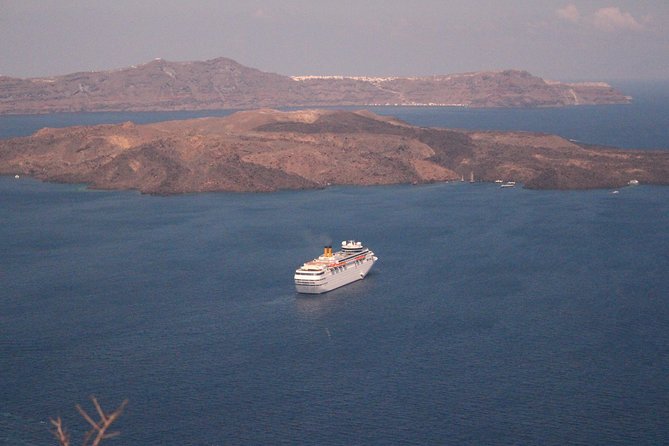 Full-Day Santorini Island Trip from Crete - Finding your bus after arriving in Santorini