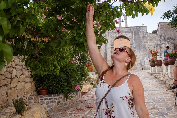 Gastronomy tour and wine tasting in traditional villages - Fres: sheep milk ice cream, carob, cheese, and raki