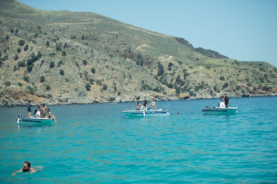 Georgioupolis: Rent a Boat Safari Sea Tour - Caves, palms, and the lighthouse