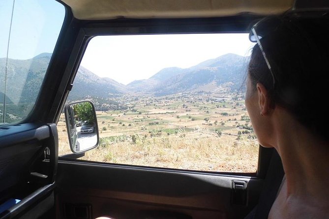 Georgioupolis Safari Off Road Tours Outdoor Activities Land Rover Defender - Why this safari gives you more than a mountain drive