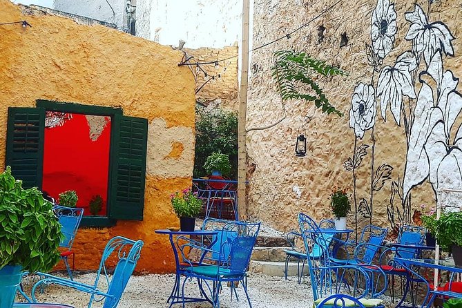 Get Lost in Athens with an Insider - Psiri: street art, bars, and working neighborhoods