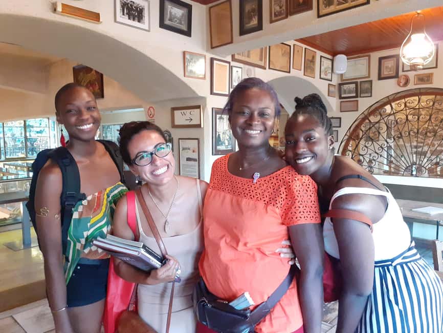 Get to Know Athens: Private Tour with a Local - Getting your bearings outside your accommodation
