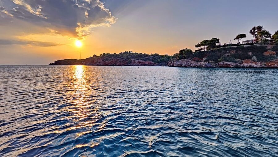 Glyfada Athens : Fishing and Swimming Tour with Lunch - How much value you get for $156