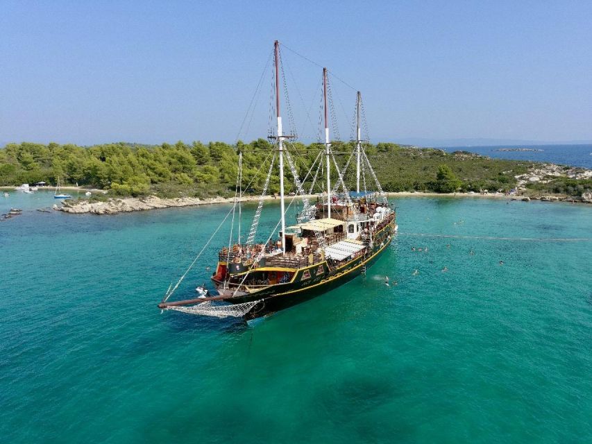 Halkidiki: Blue Lagoon Cruise on a Pirate's Boat - Weather and the reality of a sea day