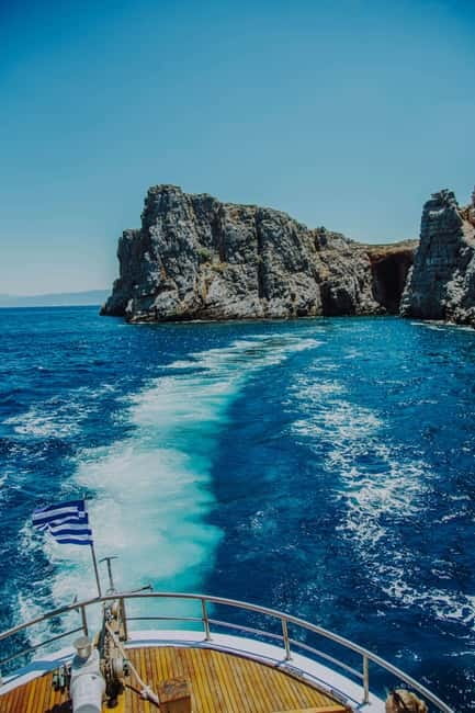 Heraklion Areas : Elounda Boat Trip -The Authentic - Circling Spinalonga, Crete’s most famous island