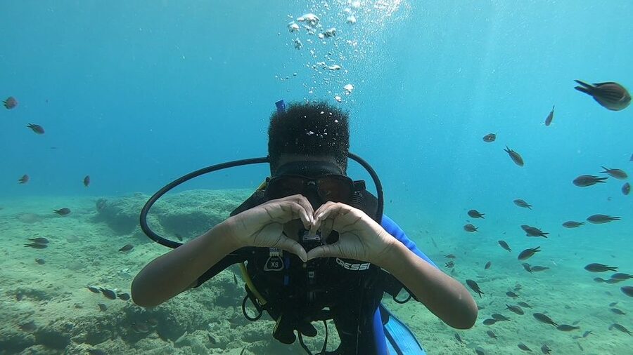 Heraklion: Beginner Scuba Diving Lesson with PADI Instructor - Key points at a glance