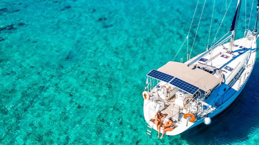 Heraklion: Dia Island Sailboat Cruise with Swimming and Meal - Three and a half hours in Dia’s protected waters