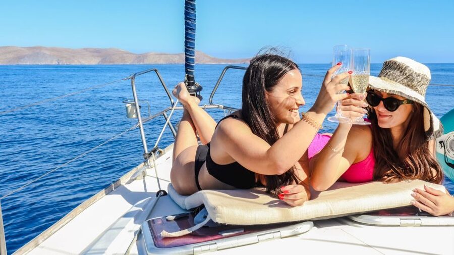 Heraklion: Dia Island Sailboat Cruise with Swimming and Meal - Hotel pickup across eastern and central Crete