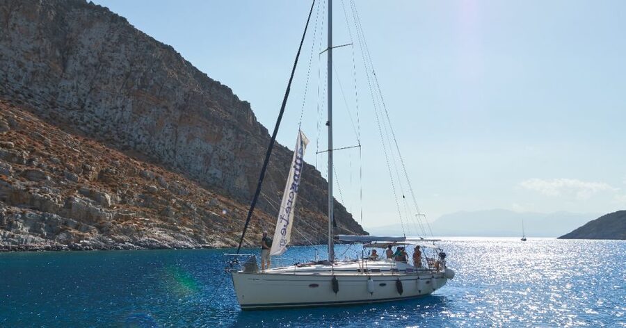 Heraklion: Dia Island Sailing Cruise with Snorkeling - Half-day sailing: a shorter swim-focused option
