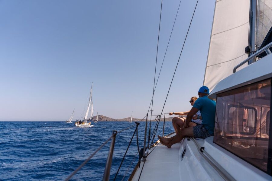 Heraklion: Dia Island Sailing Cruise with Snorkeling - Arriving at Dia Island’s clear bays