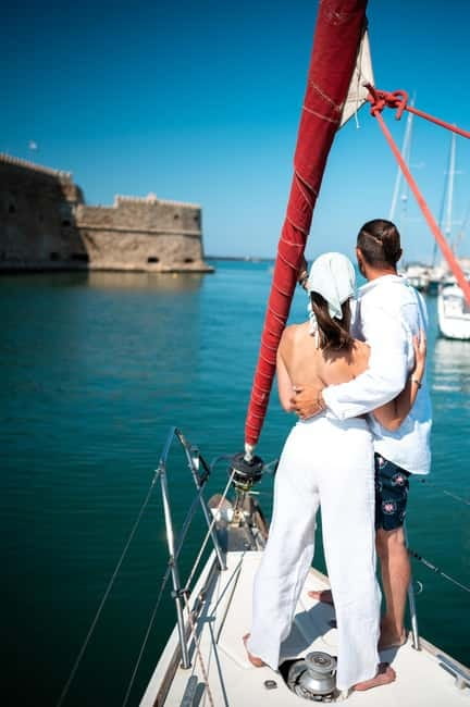 Heraklion: Dia Island Sunset Boat Tour with Dinner - Leaving Heraklion Port for Dia Island