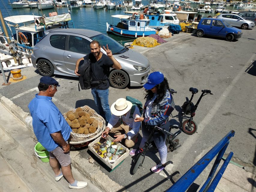 Heraklion: Ecobike Sightseeing Tour with Greek Meze - The meze is more than a quick snack