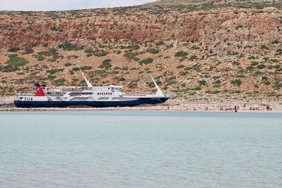 Heraklion: Gramvousa Island Day Trip & Balos Beach - The ferry from Kissamos to Gramvousa