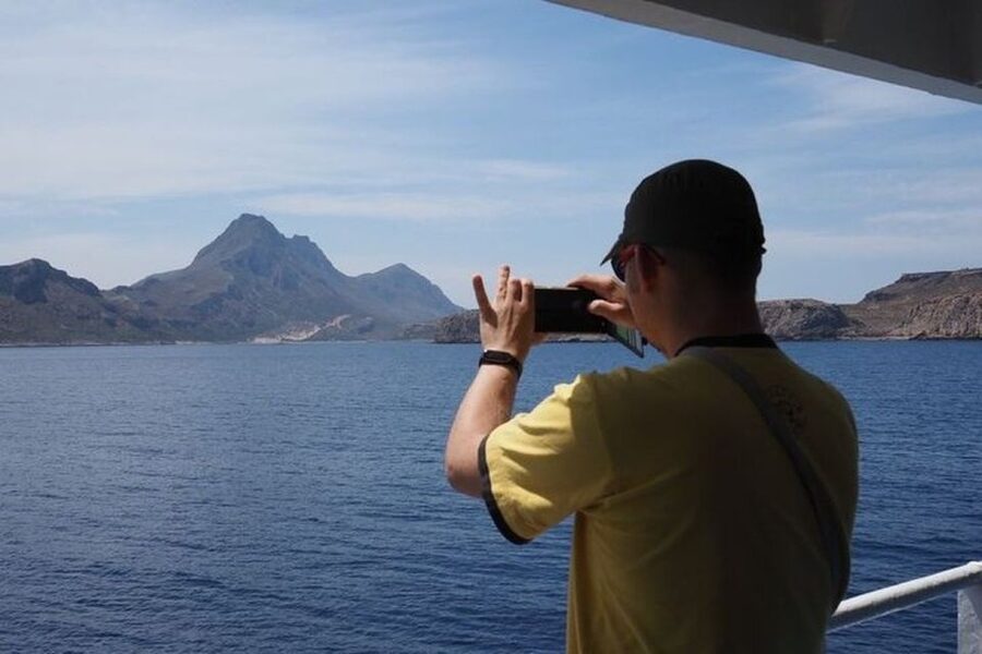 Heraklion: Gramvousa Island Day Trip & Balos Beach - Sailing onward to Balos Lagoon