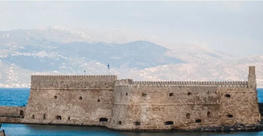 Heraklion: Hop-on Hop-off Open Top Bus Sightseeing Tour - Why the 48-hour ticket matters in Heraklion