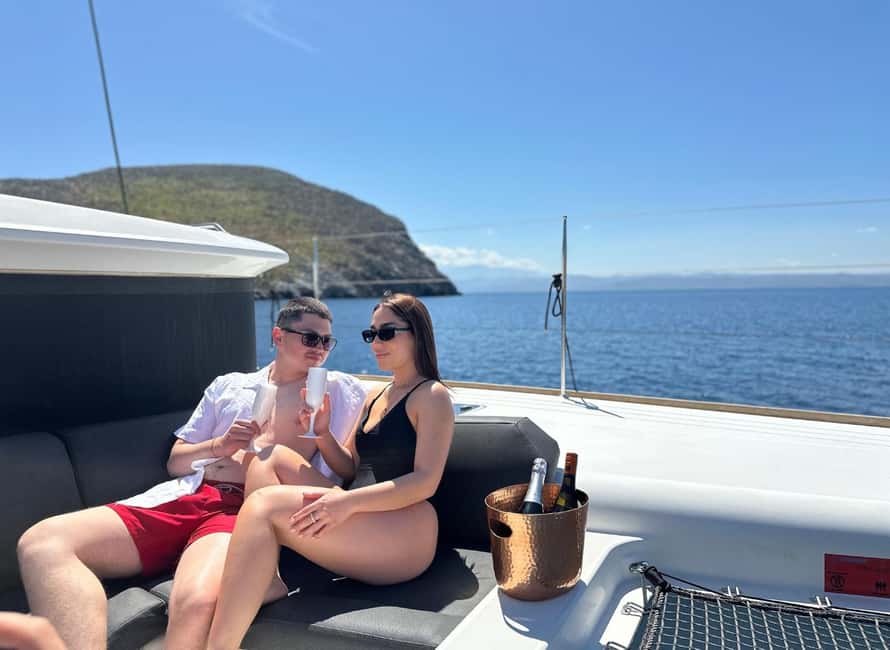 Heraklion Luxury Catamaran Dia Isla -Gourmet Lunch Top Rated - Who will enjoy this most?