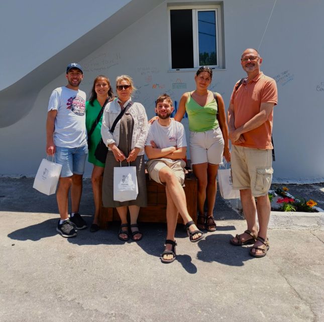 Heraklion: Olive Farm Tour with Tasting of Local Delicacies - Buying oil and Cretan food gifts