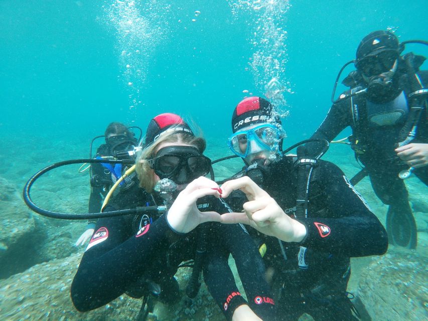 Heraklion: Scuba Diving Experience for Beginners _Beach - Taking your first underwater breaths at Mononaftis Beach