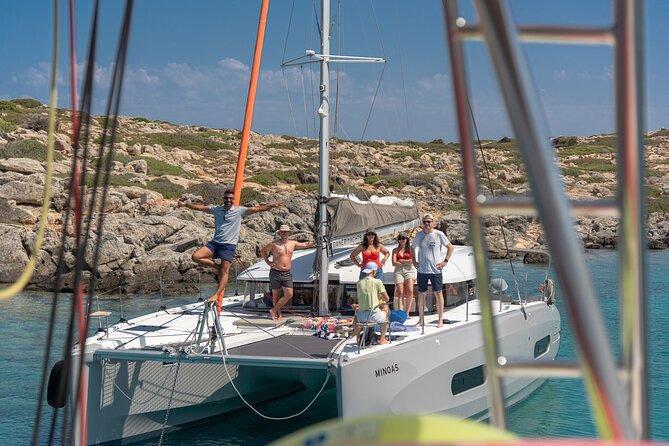 Heraklion: Sunset Luxury Cruise with Sushi and Open Bar - Sushi, Cretan snacks, and an open bar with limits
