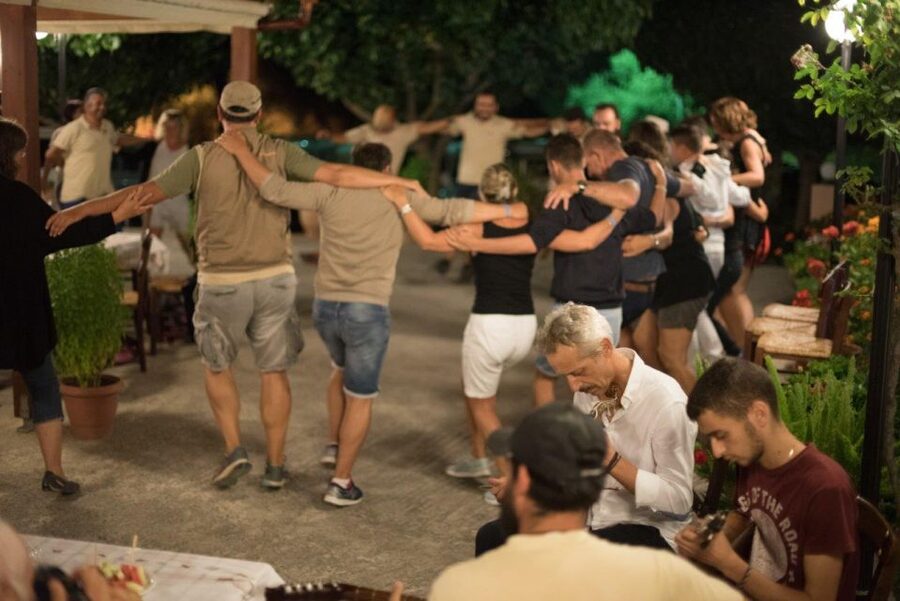 Heraklion: Sunset Safari with Dinner & Prosecco - Returning by moonlit mountain roads
