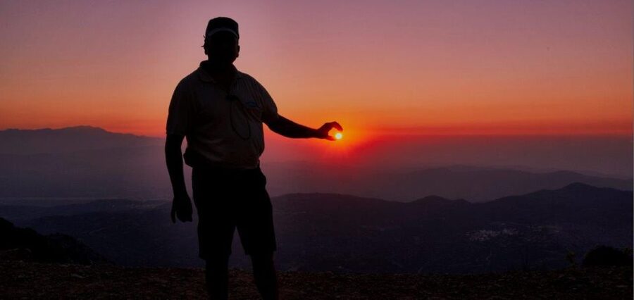 Heraklion: Sunset Safari with Dinner & Prosecco - Leaving Heraklion for the Aposelemis basin