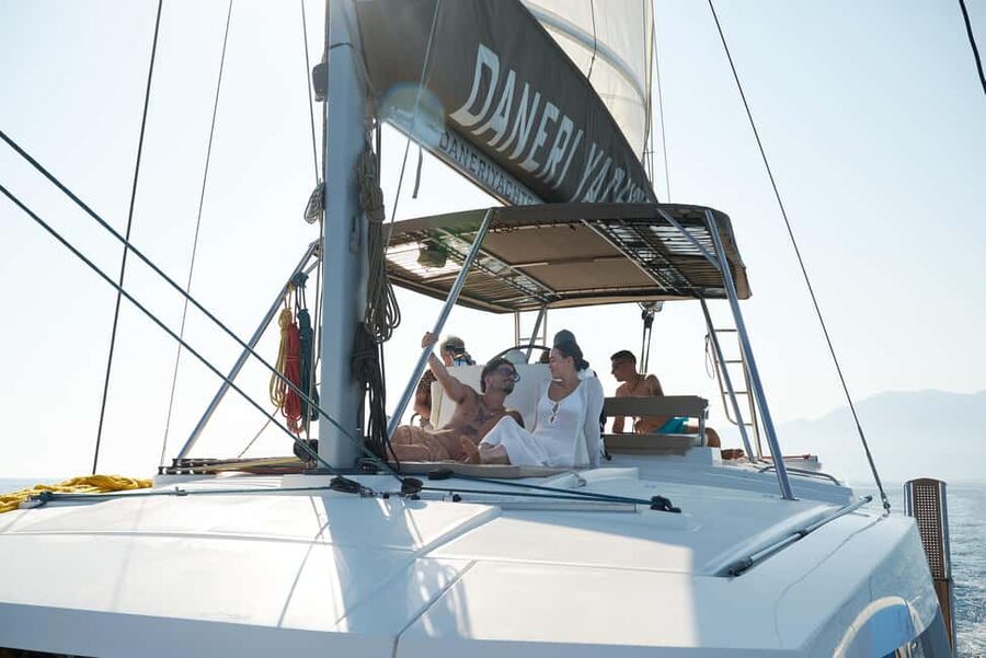 Hersonissos: Catamaran Sailing Trip to Dia Island with Lunch - The ride back to Hersonissos