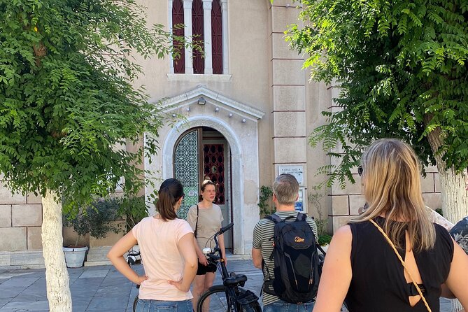 Highlights of Athens biketour - Psirri and Plaka: Athens away from the main road