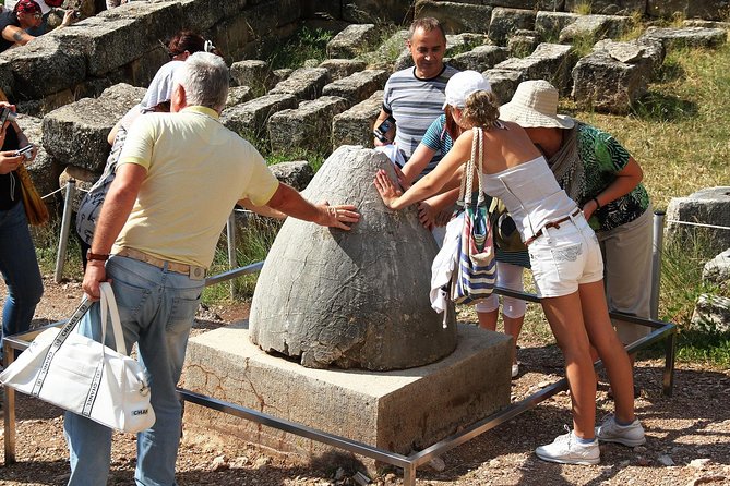 Historical Delphi One Day Tour with Arachova Stop & Expert Guide - The Delphi Archaeological Museum in one hour