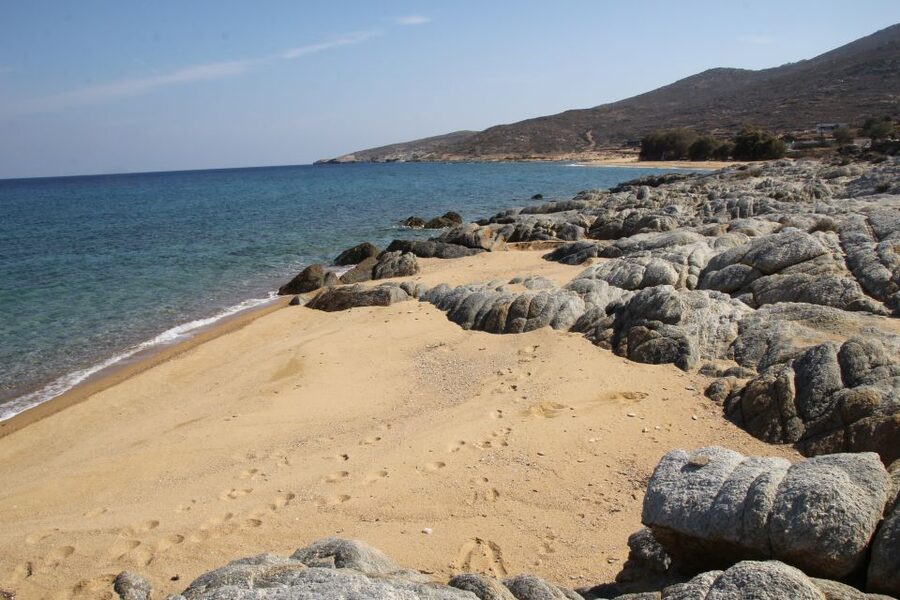 Ios Island: Speedboat Cruise from Mylopotas Beach - Key points at a glance