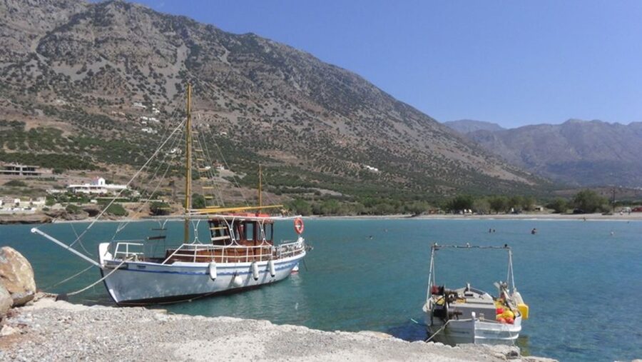 Jeep Driving Tour to Thripti Mountains and typical villages - Who will enjoy this day most