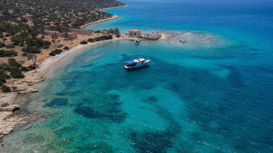 Kamiros Skala : Marine Life Experience & Alimia Island - The run to Makri Islet and the first dolphin watch