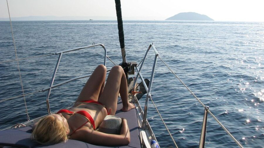 Kassandra: Sunset Sailing Boat Tour of Secluded Coves - Comfort, access, and the small-group tradeoff
