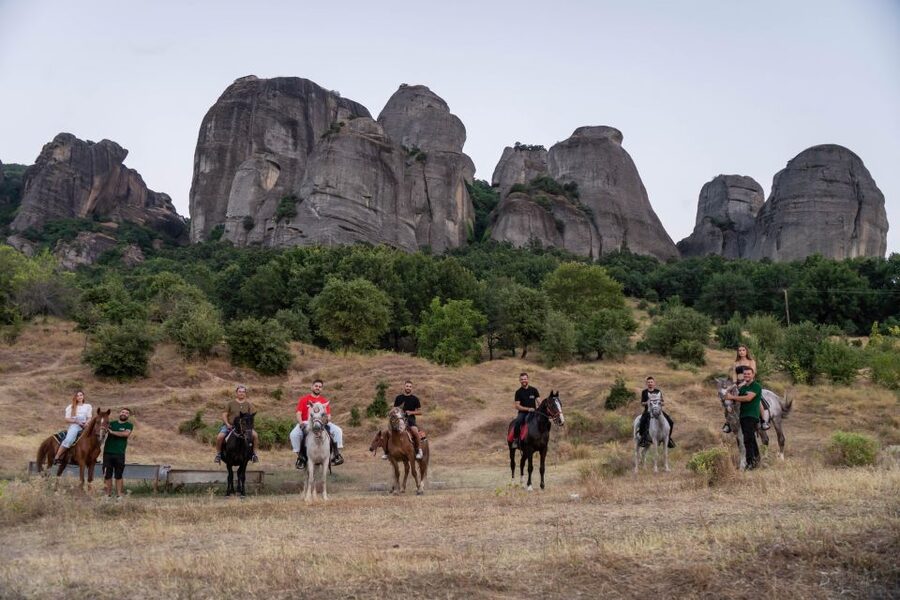 Kastraki: Meteora Morning Horse Riding with Monastery Visit - Timing your morning in Kastraki