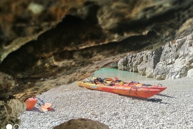 Kayak Trip to Hidden blue Cave, with lunch & fruits. - The smaller cave and winter seal shelter
