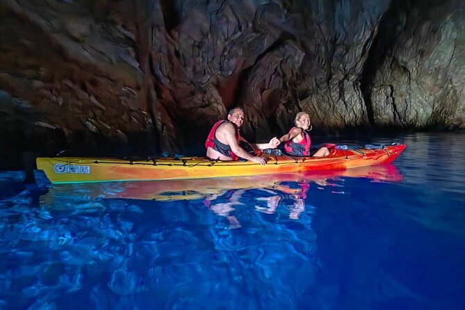 Kayak Trip to Hidden blue Cave, with lunch & fruits. - Homemade lunch beside the Ionian Sea