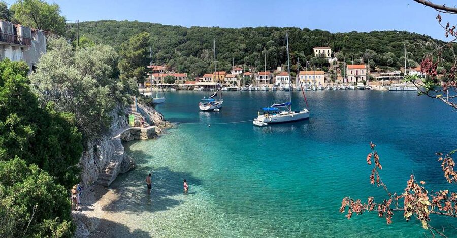 Kefalonia: Ithaca Cruise from Poros Port with Swim Stops - Kioni: a harbor village made for a slow stop