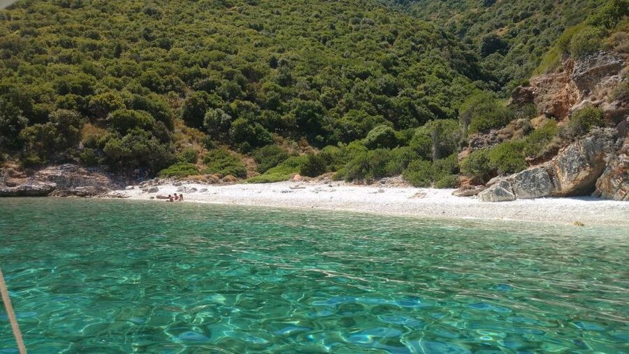 Kefalonia: Ithaca Cruise from Poros Port with Swim Stops - Who will enjoy this cruise most?