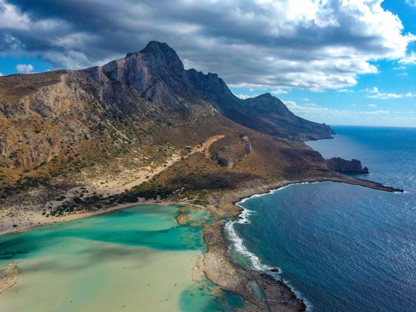 Kissamos: Balos and Gramvousa Private Sailing Trip with Meal - Lunch with Cretan dishes and local drinks