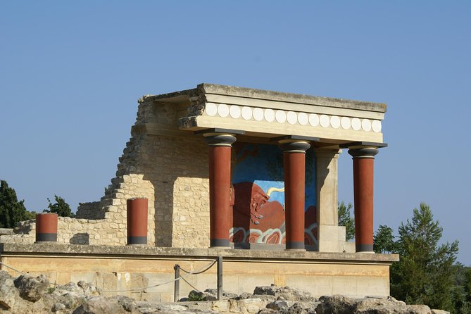 Knossos Palace and Pottery experience (Luxury Adventure) - Knossos Palace: an introduction, not a full guided study