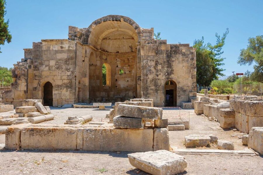 Knossos Palace guided tour - Heraklion City tour + market - A short taste of Patsides and Cretan products