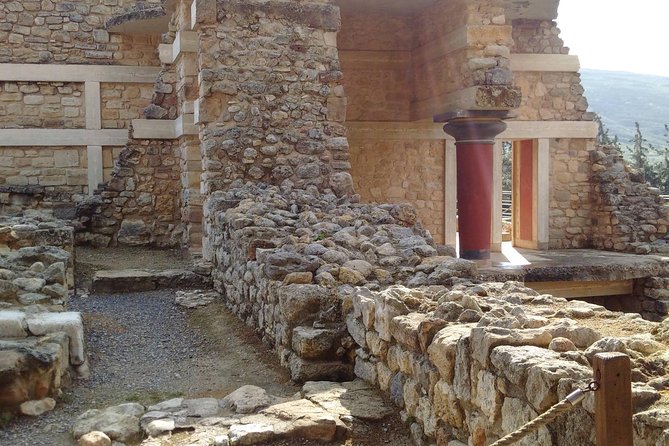 Knossos Palace Guided Walking Tour - Small groups, headsets, and the pace of the visit