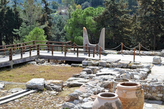 Knossos Palace, Museum & Rethymno city Private Tour from Chania - Who should book this private Crete day trip?