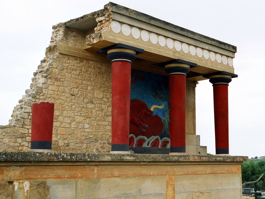 Knossos Palace Skip-the-Line Ticket & Private Guided Tour - How much value do you get for $247?
