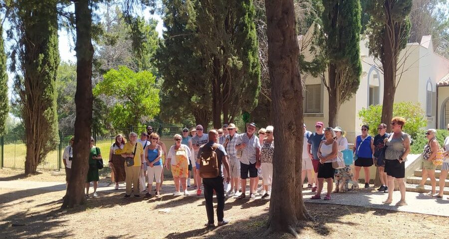 Kos: Island Highlights Bus Tour with Greek Honey Tasting - Who should book this tour