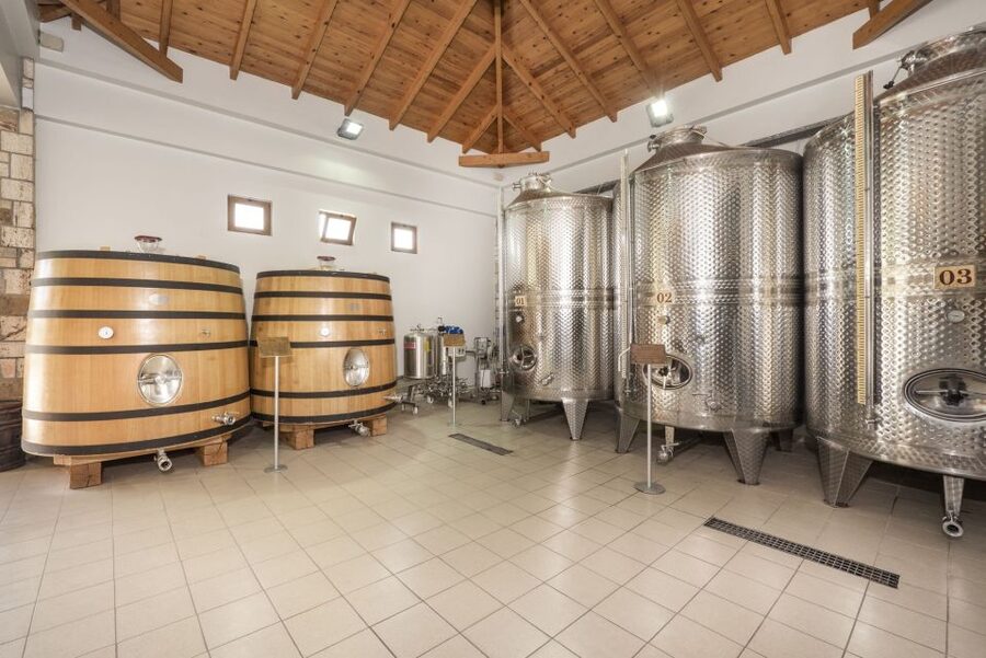 Kos: Wineries Tour w/ Wine Tastings & Transportation - Ktima Akrani in Marmari: tasting with views